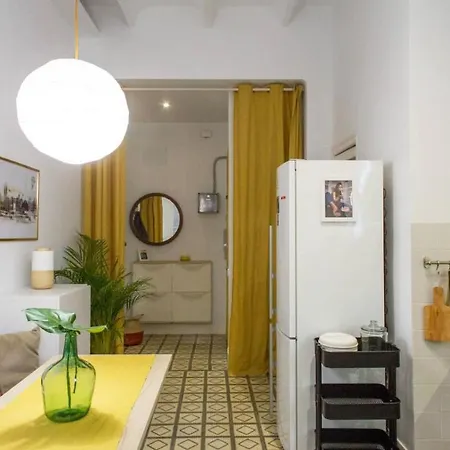 Bright And Comfy Privat bolig